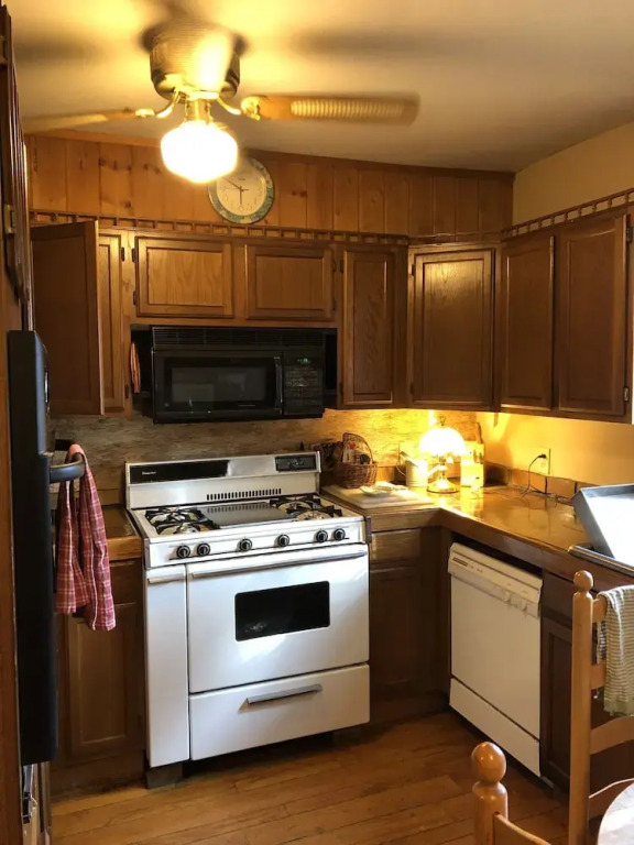 Smokies Bed and Breakfast