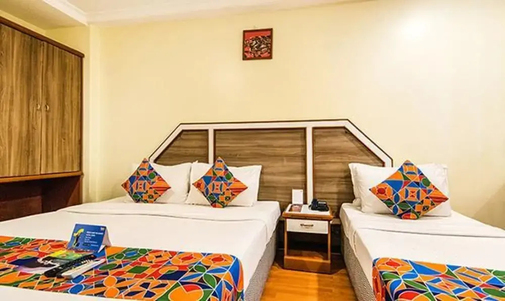 FabHotel Green Tree Inn I