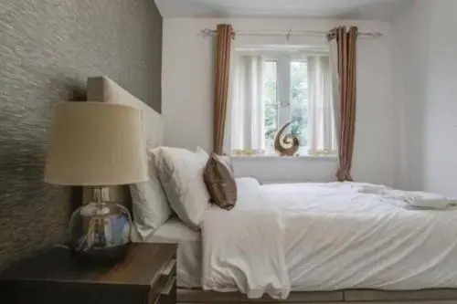 Luxury 4 Bedroom House