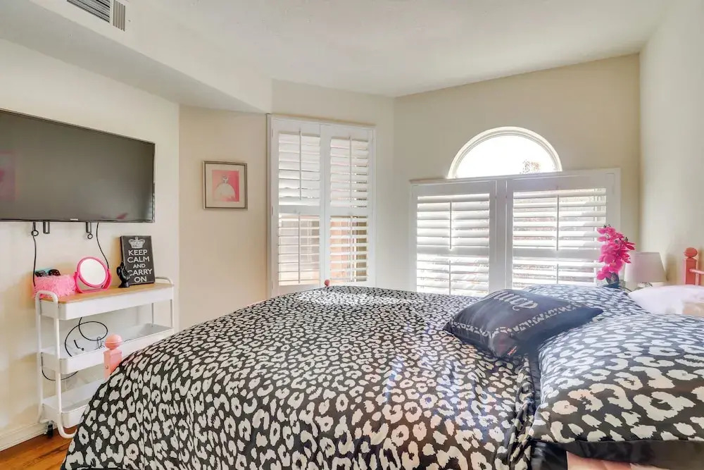 Covered Patio & Private Yard: Albuquerque Retreat