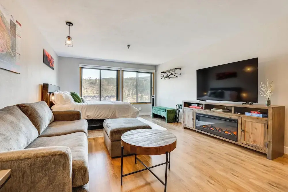 Walk to Dtwn: Winter Park Studio w/ Hot Tub Access