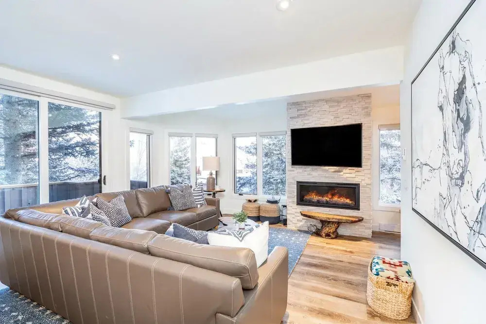 Manitou Riverhouse 115 by Avantstay Spacious Condo in the Centre of Telluride