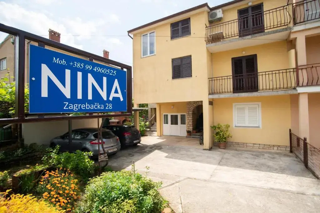 Apartments Nina