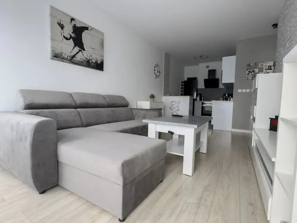 RentPlanet - Apartament przy Lotnisku
