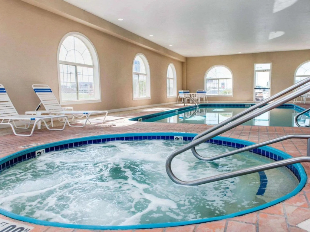 Comfort Inn