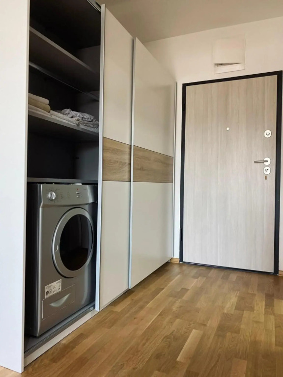 Sunshine Apartment