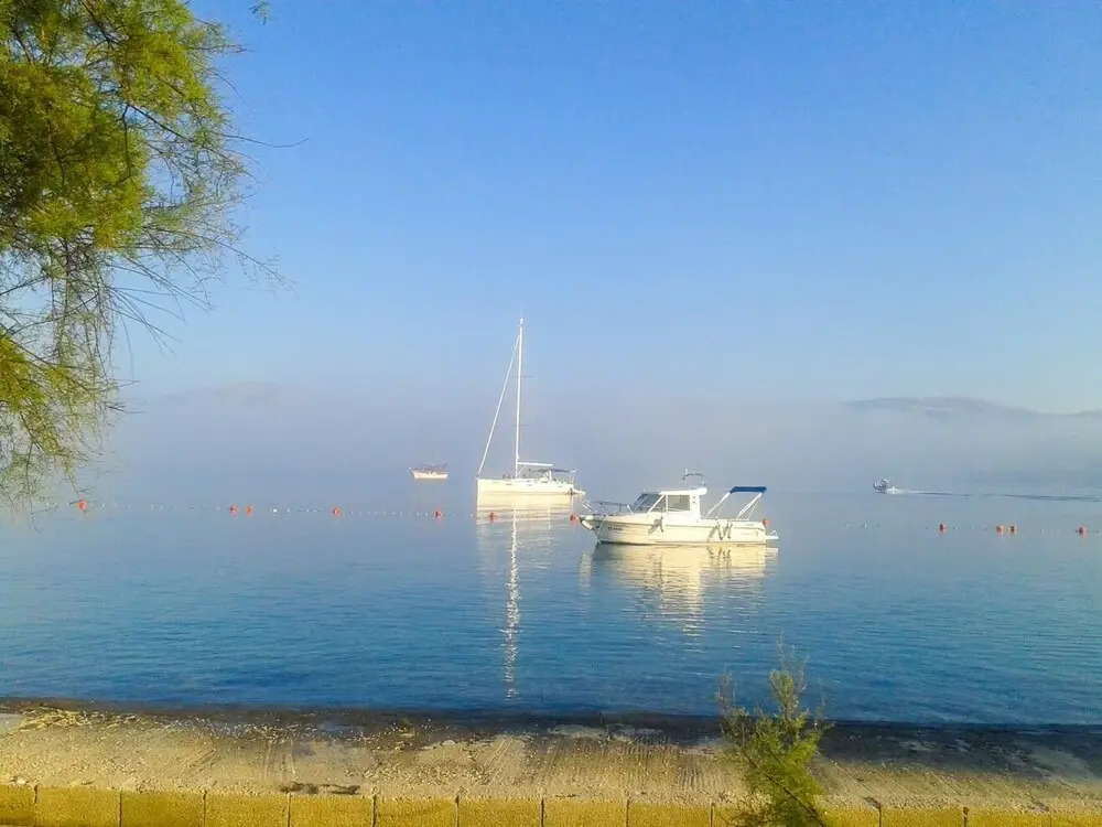 Duga - Beachfront & Seaview - A1