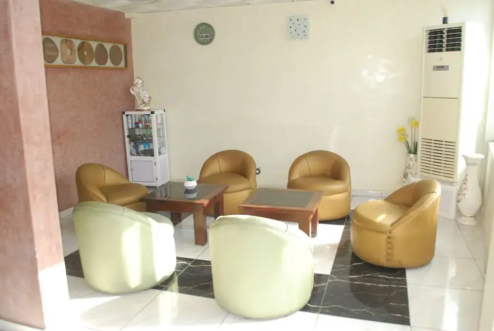 BENIN CITY CENTER HOTEL