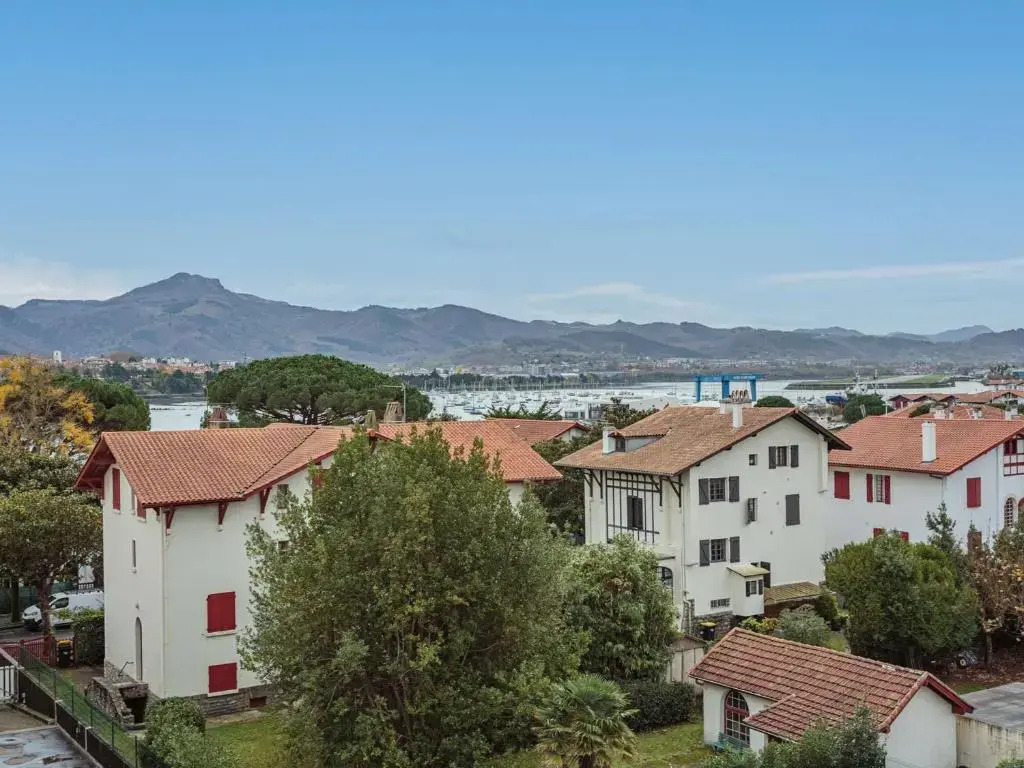 Appartement Hendaye, 1 pièce, 3 personnes - FR-1-2-412