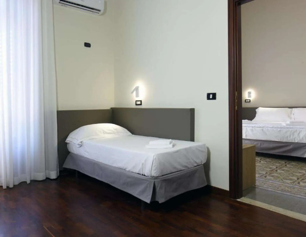Hotel Roma 62