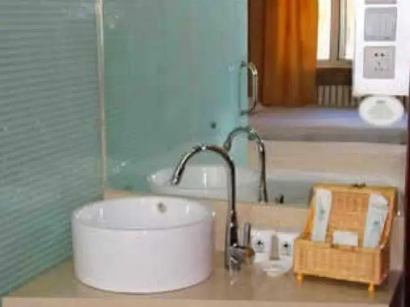GreenTree Inn Haerbin City Nangang Railway Station Jianzhu Street Express Hotel