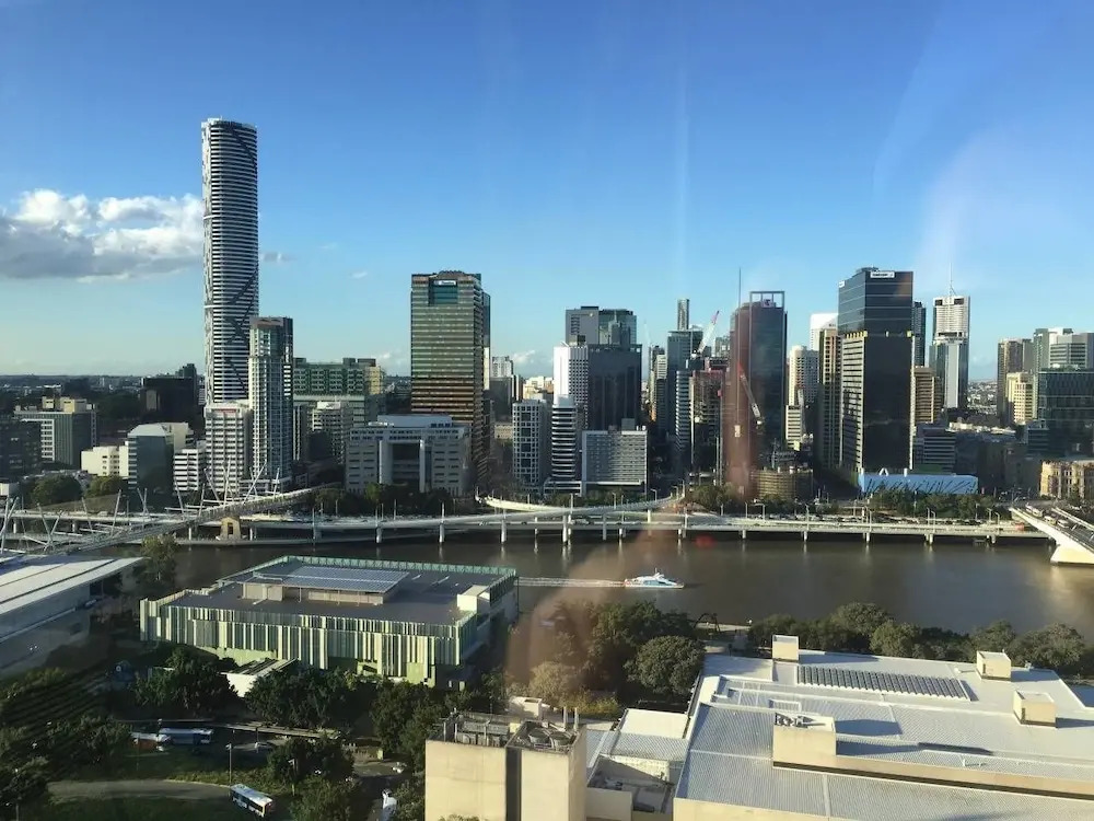 Luxury 2 Bed Apt In South Brisbane And Free Parking Qsb058