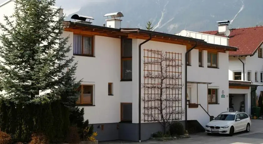 Marthas Alpine Apartment