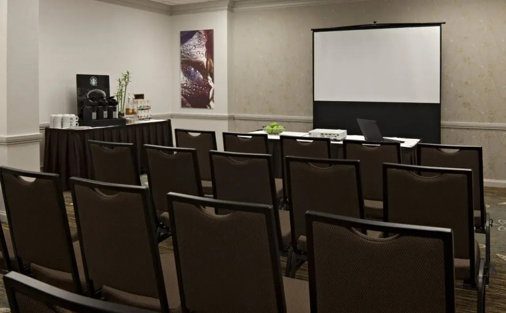 Delta Hotels by Marriott Winnipeg
