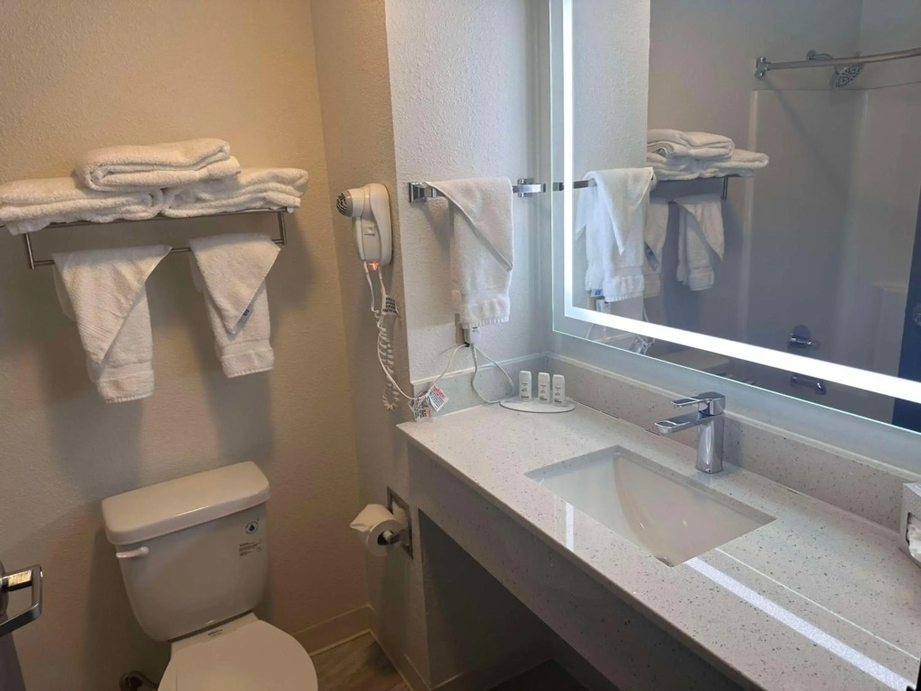 Best Western Bolingbrook Hotel