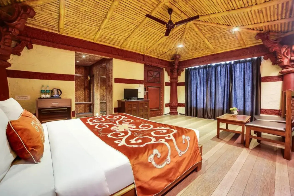 Summit Green Lake Tea Resort & Spa