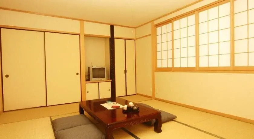 Minshuku Kazu