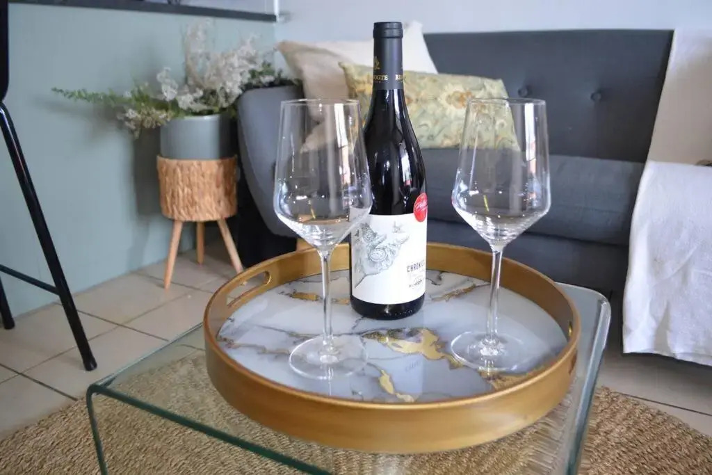 Courtyard Casual - stylish studio in heart of Stellenbosch centre