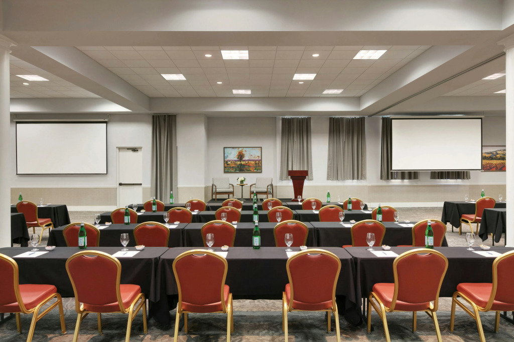 Four Points by Sheraton Sacramento Airport
