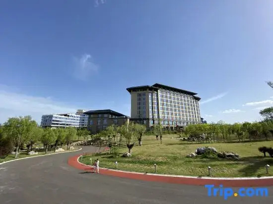 Luyi Garden Hotel