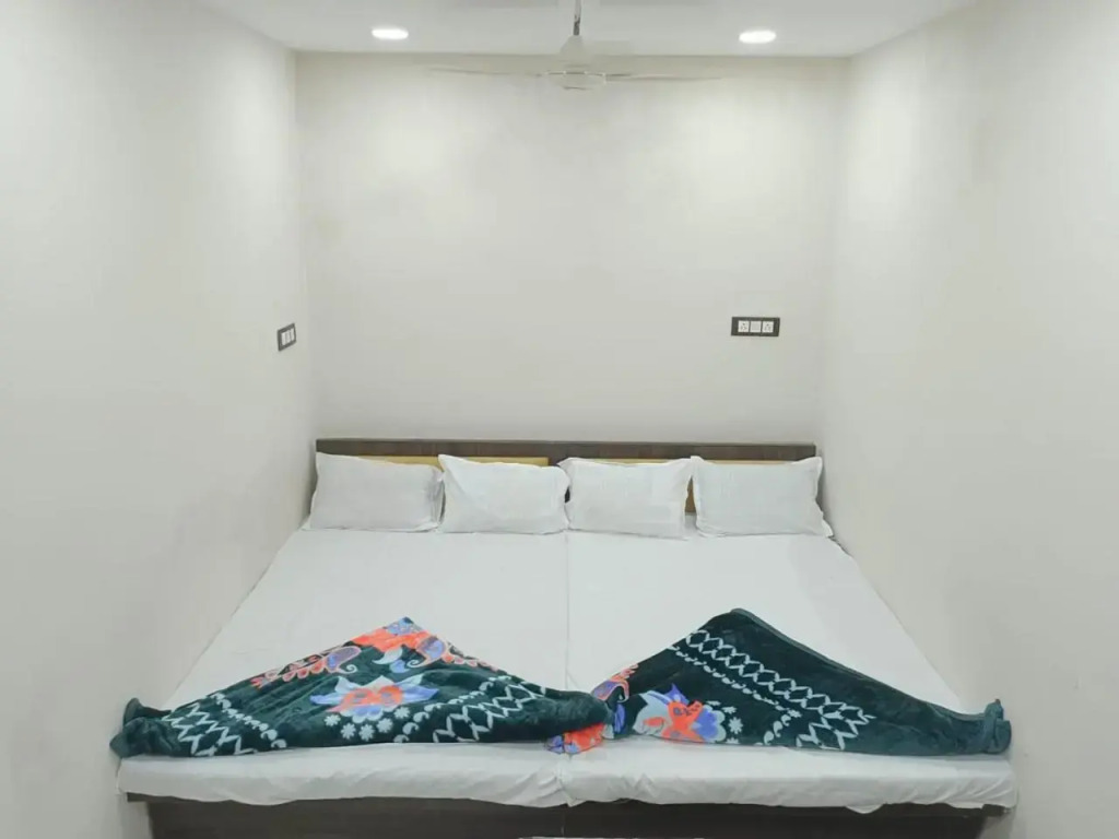 Hotel Shipra Avenue