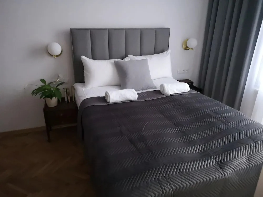 Unique Style Apartments Old Town - 25 min from the airport - by Homelike Krakow