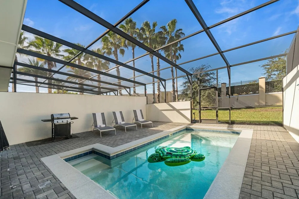 Modern 5BR Downstairs Room Pool Lazy River 2402