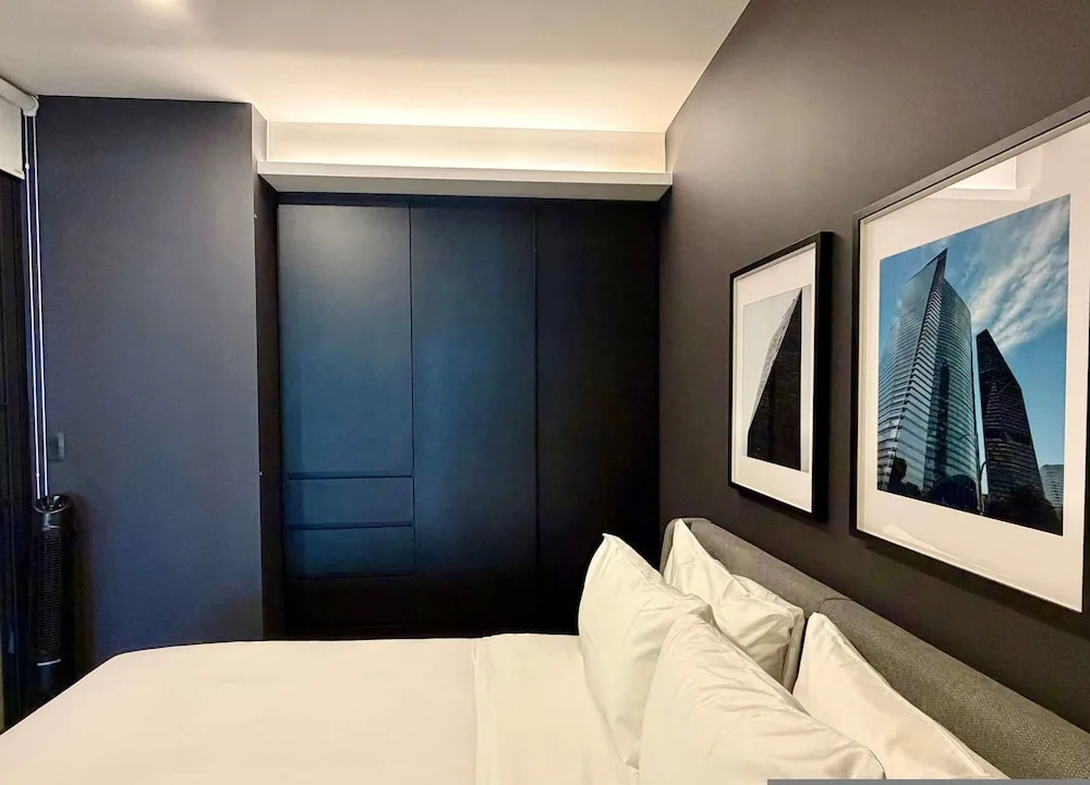 w Modern Cozy 1BR w Terrace in Tabacalera