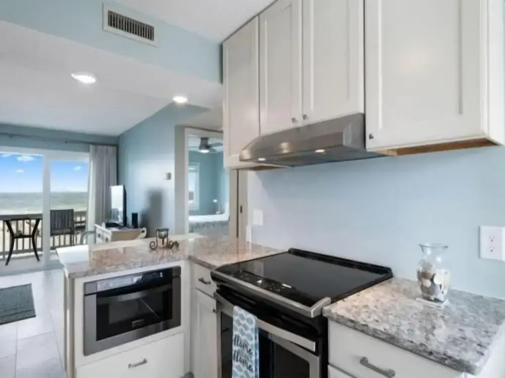 Beach Bliss 1 Bedroom Condo by RedAwning