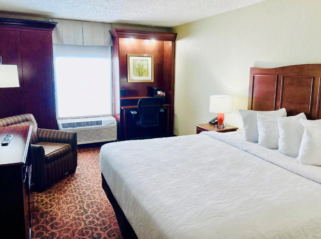 Hampton Inn Norfolk/Chesapeake - Greenbrier Area