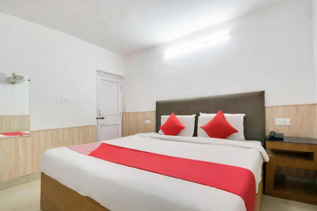 1 BR Boutique stay in Gandhi chowk, Dalhousie, by GuestHouser (2DC3)