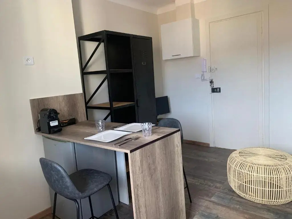 Studio plein coeur de Nice 24 24H 7 7J