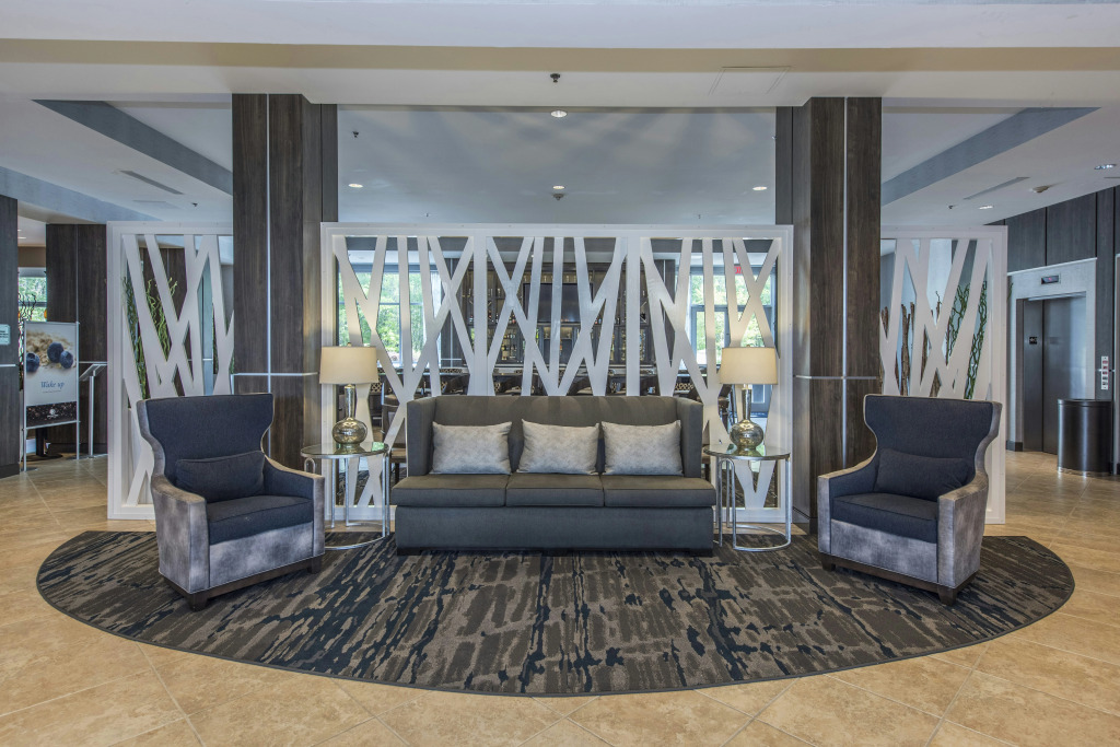 DoubleTree by Hilton North Charleston - Convention Center