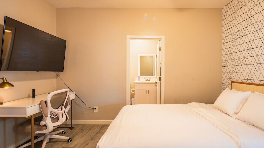 Luxury Stay 20mins to State Farm Stadium