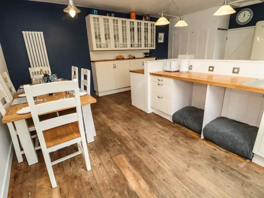 Asta Cottage