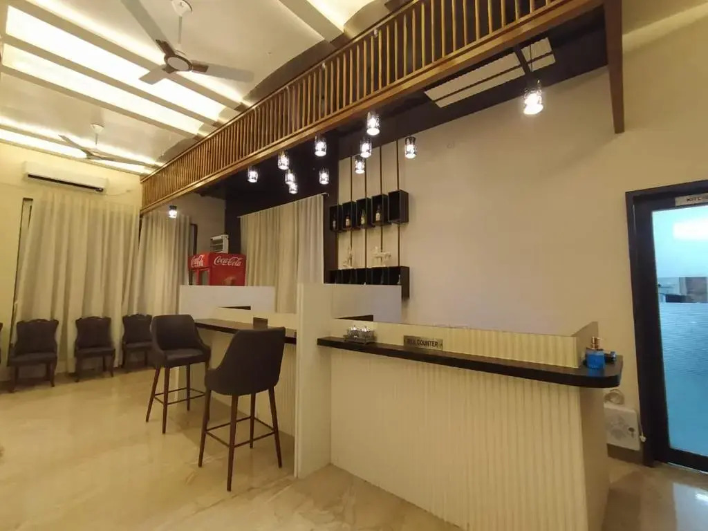 Flamingo Club and Resort Una 3 Km Away from Diu Check Post
