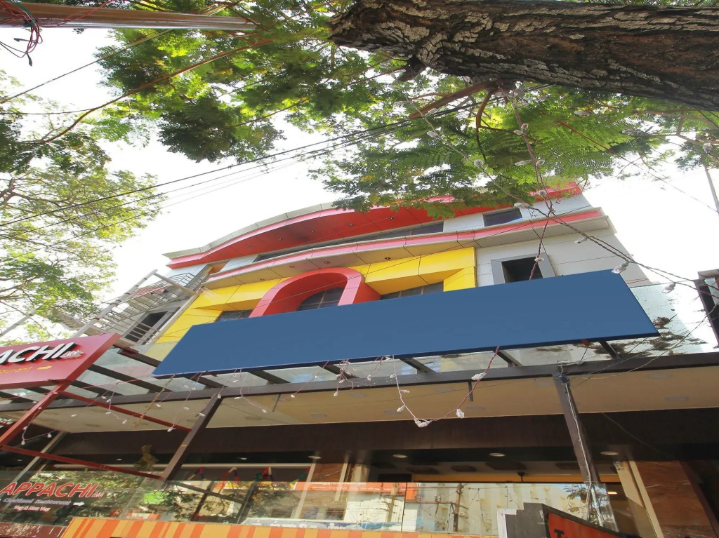 Hotel RJ Grand