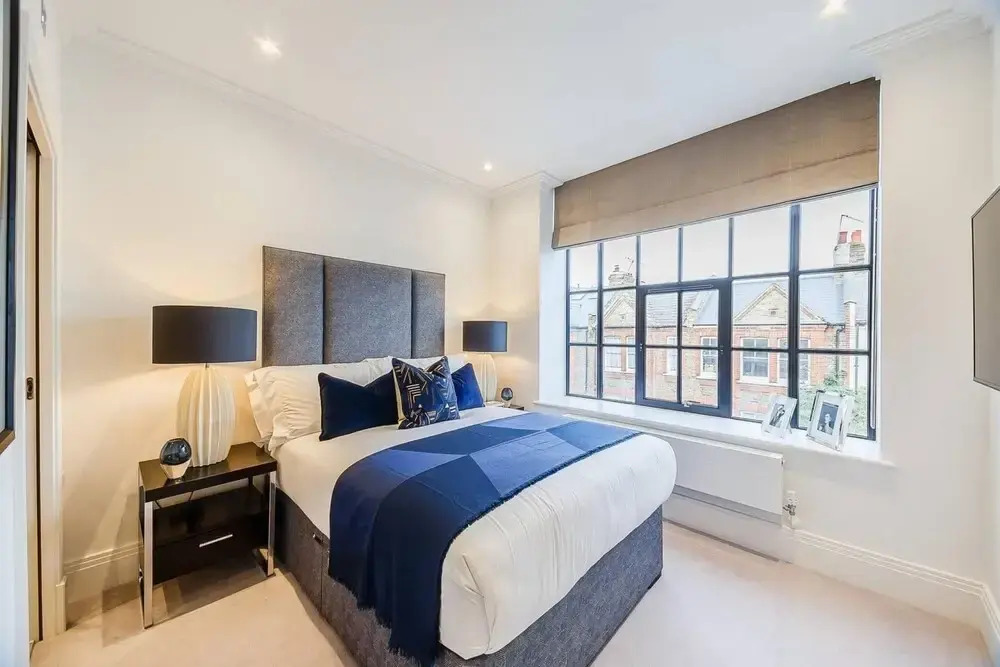 2 Bed Apartment 1st Floor- Gated Riverside Luxury