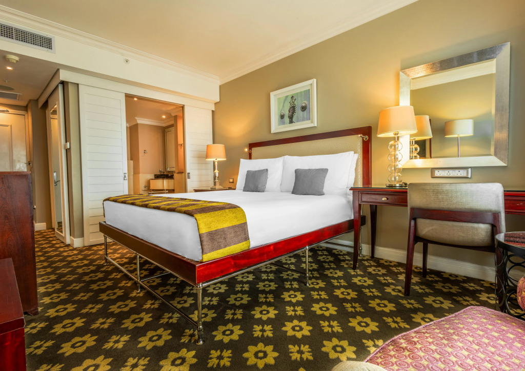 Hemingways Hotel