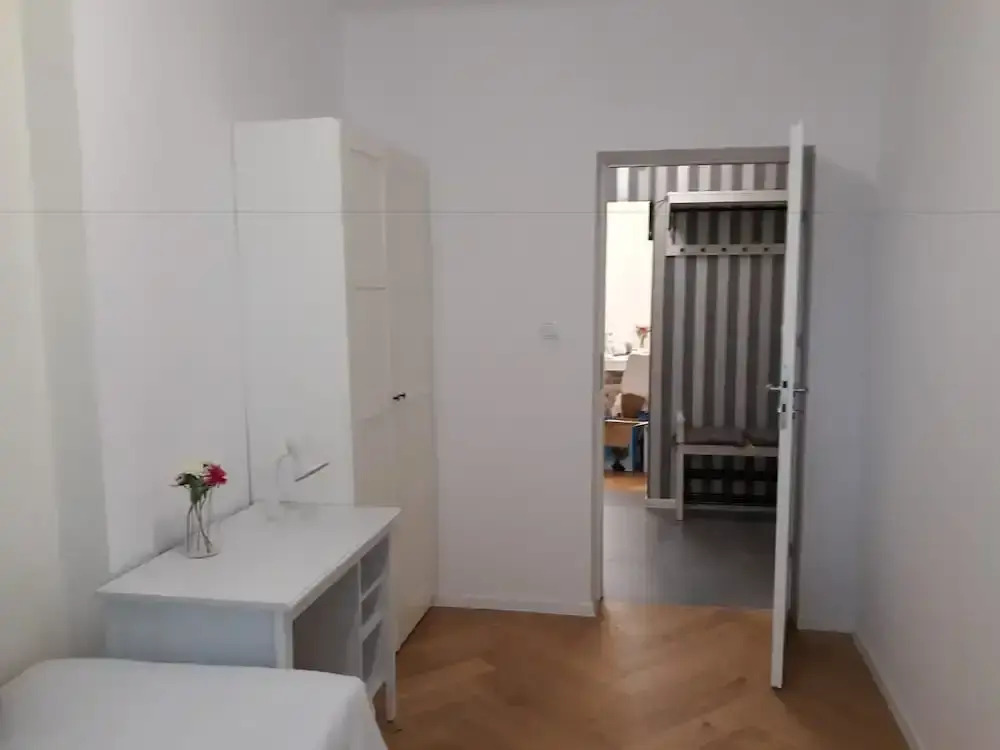 2 Bedroom City Center Apartment