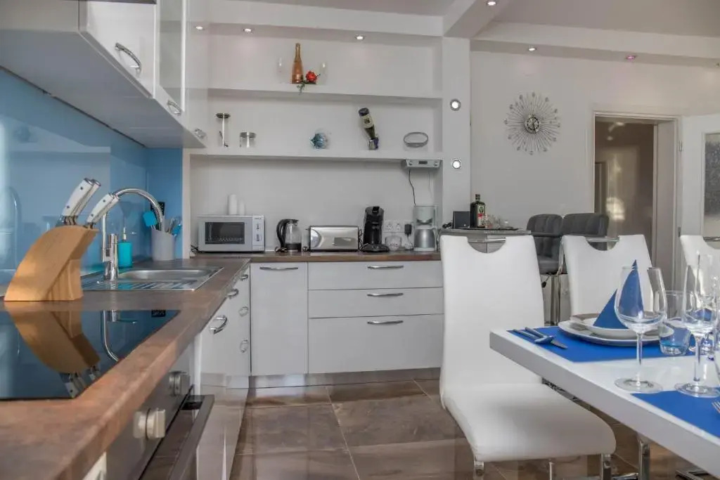 Apartman Crikvenica 30218 - Mira