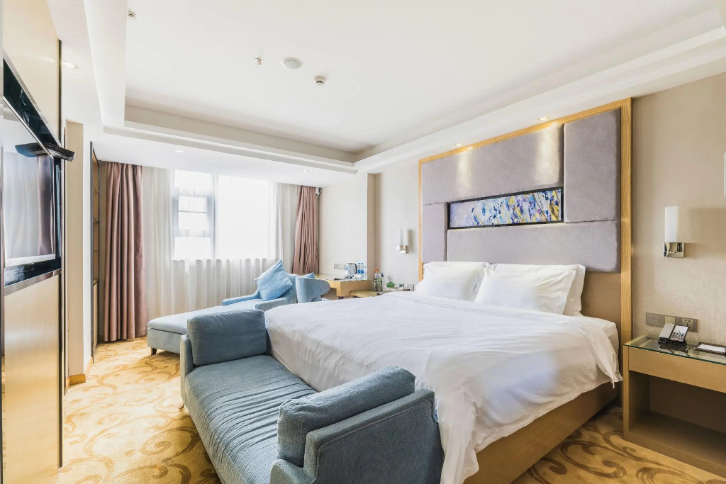 Zhanjiang Lavande Grandbuy Branch Hotel