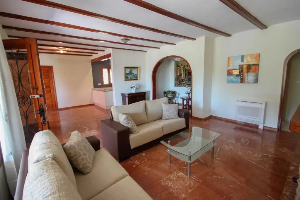 Diana - pretty holiday property with garden and private pool in Benissa