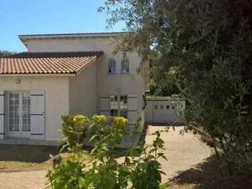 House Vaux Sur Mer
