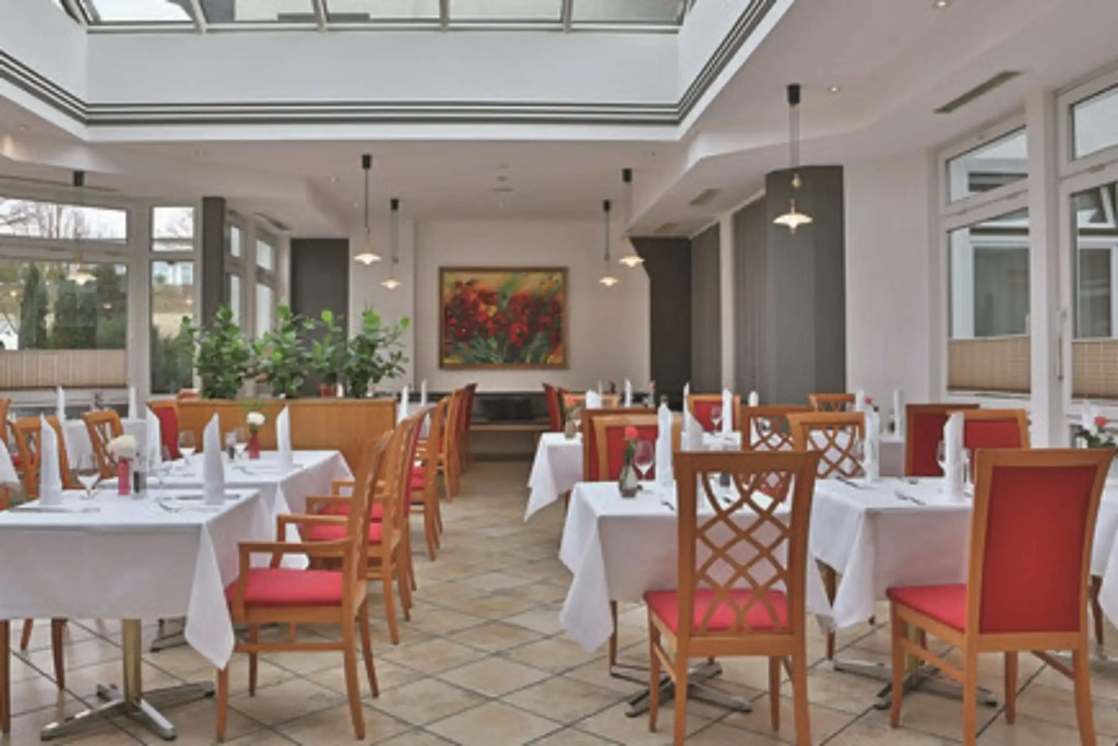 Hotel Empfinger Hof, Sure Hotel Collection by Best Western - direkt an der A81