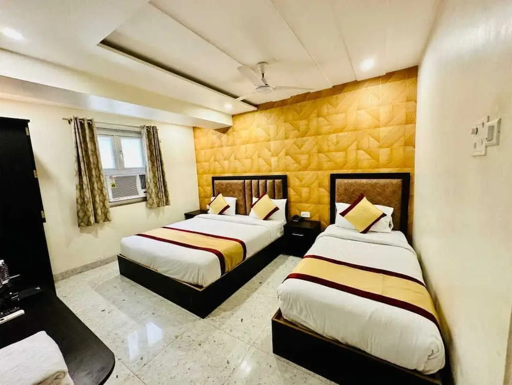 Hotel M K Grand