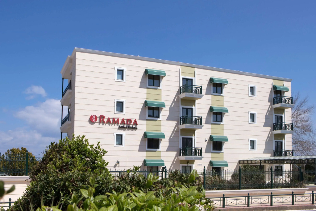 Zeus Essence Ramada by Wyndham Athens