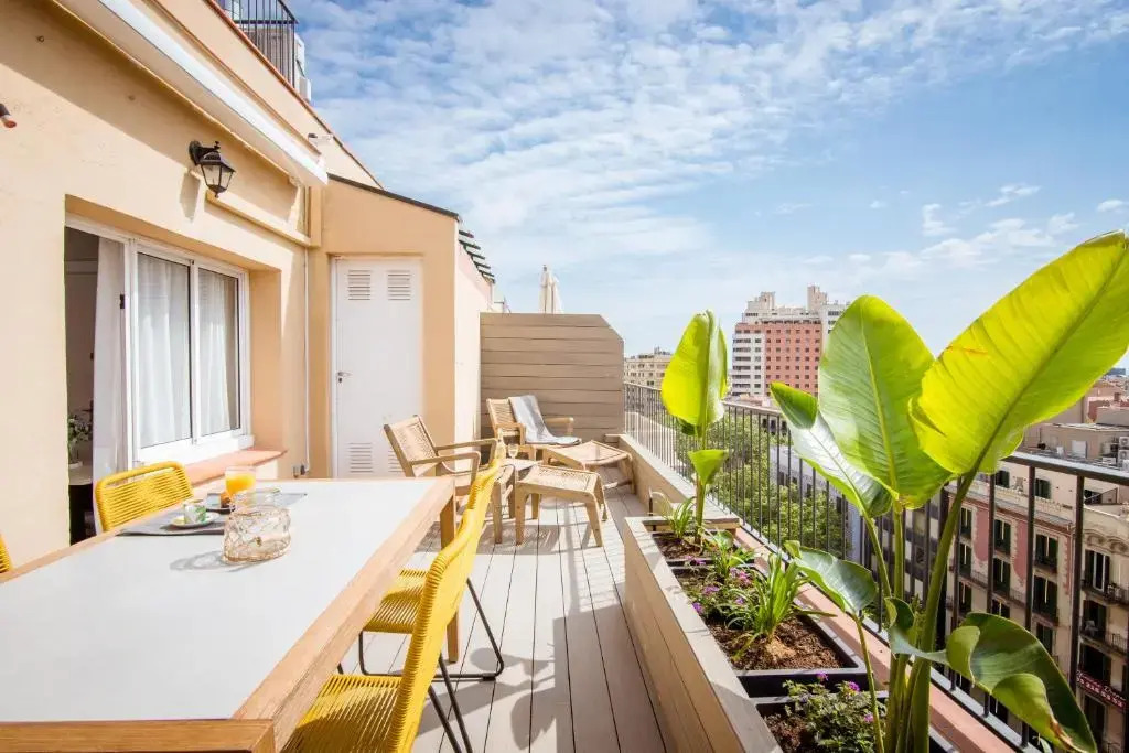 Central Penthouse with Terrace Placa Catalunya III