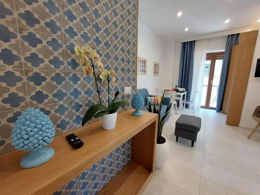 Mistral Luxury Suites