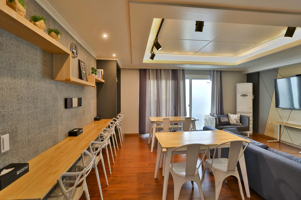 Ezstay-Nampo